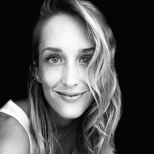 Meet your Posher, Alesia